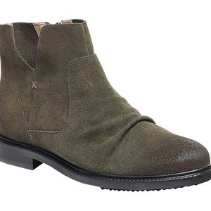 Kelsi Dagger Brooklyn Latch Ankle Boot Color Pine-Size 6.5